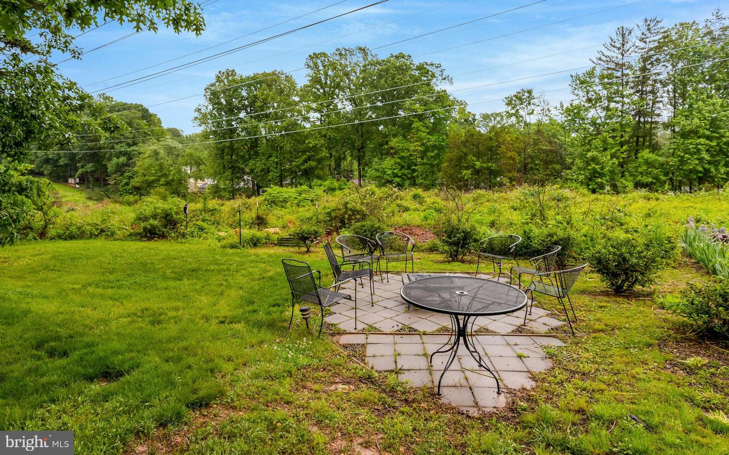 7117 STANCHION LN, BURKE, Virginia 22015, 4 Bedrooms Bedrooms, ,3 BathroomsBathrooms,Residential,For sale,7117 STANCHION LN,VAFX2236104 MLS # VAFX2236104