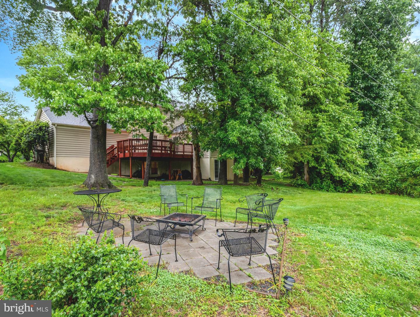 7117 STANCHION LN, BURKE, Virginia 22015, 4 Bedrooms Bedrooms, ,3 BathroomsBathrooms,Residential,For sale,7117 STANCHION LN,VAFX2236104 MLS # VAFX2236104
