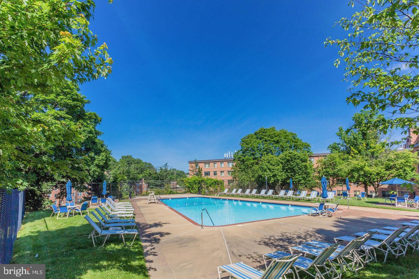 3000 SPOUT RUN PKWY #A609, ARLINGTON, Virginia 22201, 1 Bedroom Bedrooms, ,1 BathroomBathrooms,Residential,For sale,3000 SPOUT RUN PKWY #A609,VAAR2056450 MLS # VAAR2056450