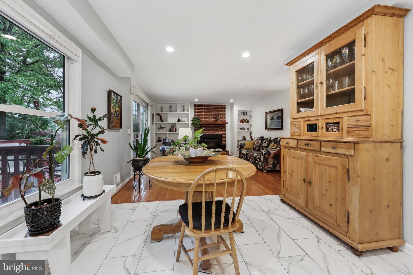 8600 GATESHEAD RD, ALEXANDRIA, Virginia 22309, 4 Bedrooms Bedrooms, ,3 BathroomsBathrooms,Residential,For sale,8600 GATESHEAD RD,VAFX2236348 MLS # VAFX2236348