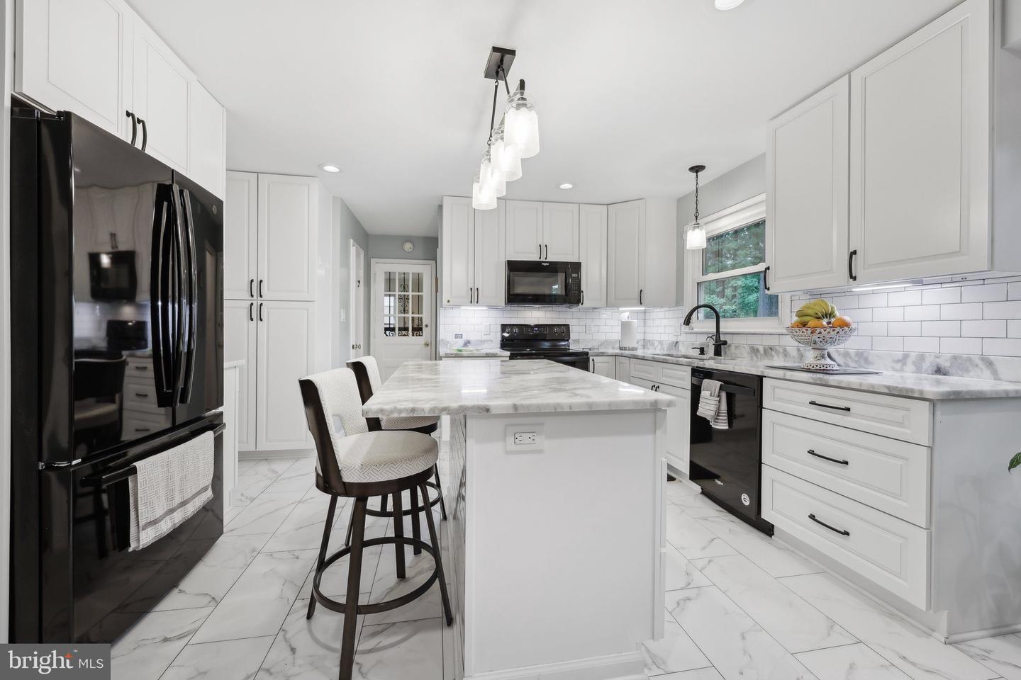 8600 GATESHEAD RD, ALEXANDRIA, Virginia 22309, 4 Bedrooms Bedrooms, ,3 BathroomsBathrooms,Residential,For sale,8600 GATESHEAD RD,VAFX2236348 MLS # VAFX2236348