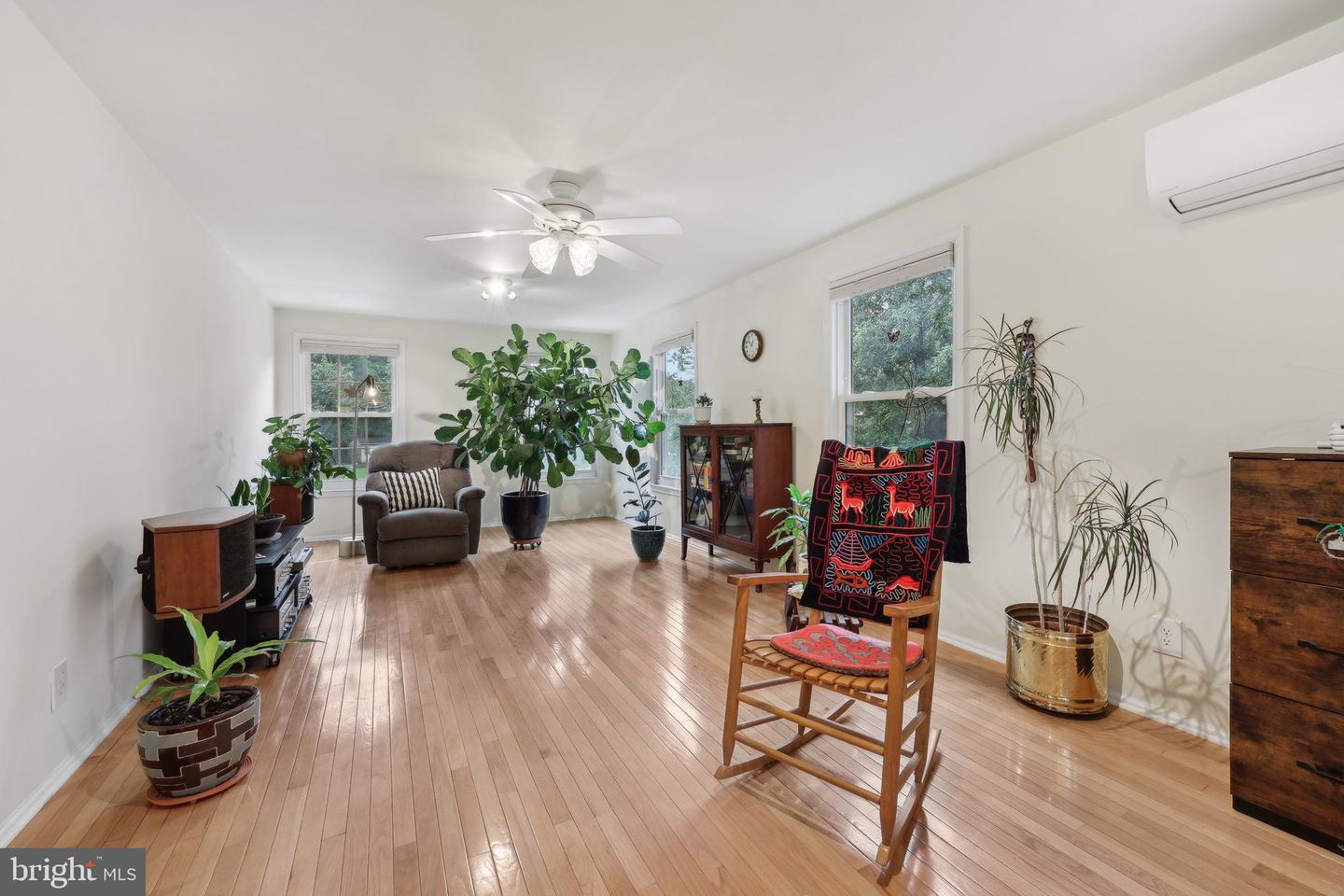 8600 GATESHEAD RD, ALEXANDRIA, Virginia 22309, 4 Bedrooms Bedrooms, ,3 BathroomsBathrooms,Residential,For sale,8600 GATESHEAD RD,VAFX2236348 MLS # VAFX2236348