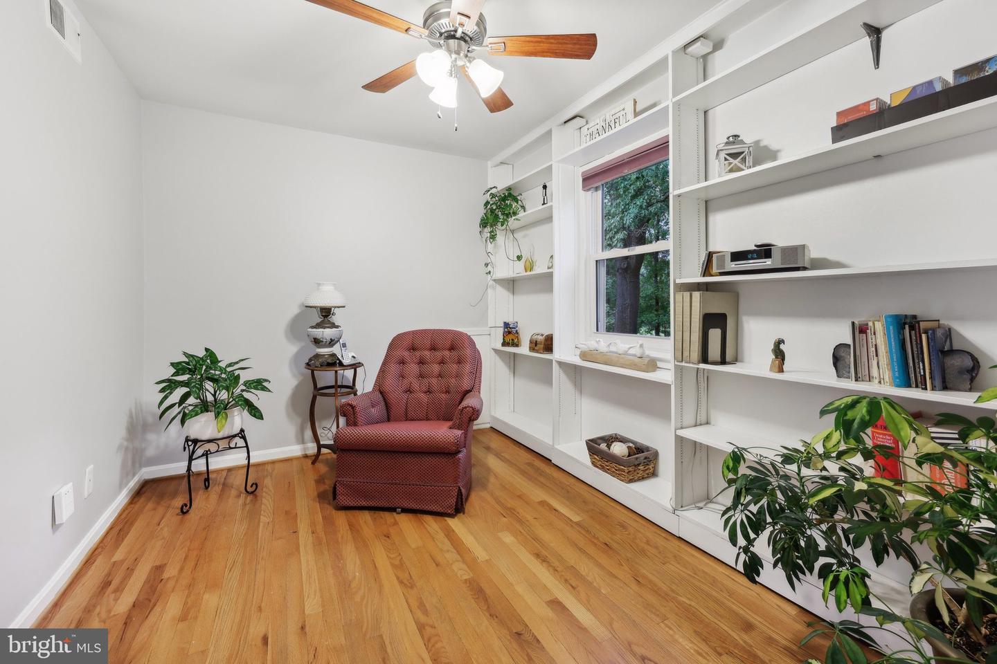 8600 GATESHEAD RD, ALEXANDRIA, Virginia 22309, 4 Bedrooms Bedrooms, ,3 BathroomsBathrooms,Residential,For sale,8600 GATESHEAD RD,VAFX2236348 MLS # VAFX2236348