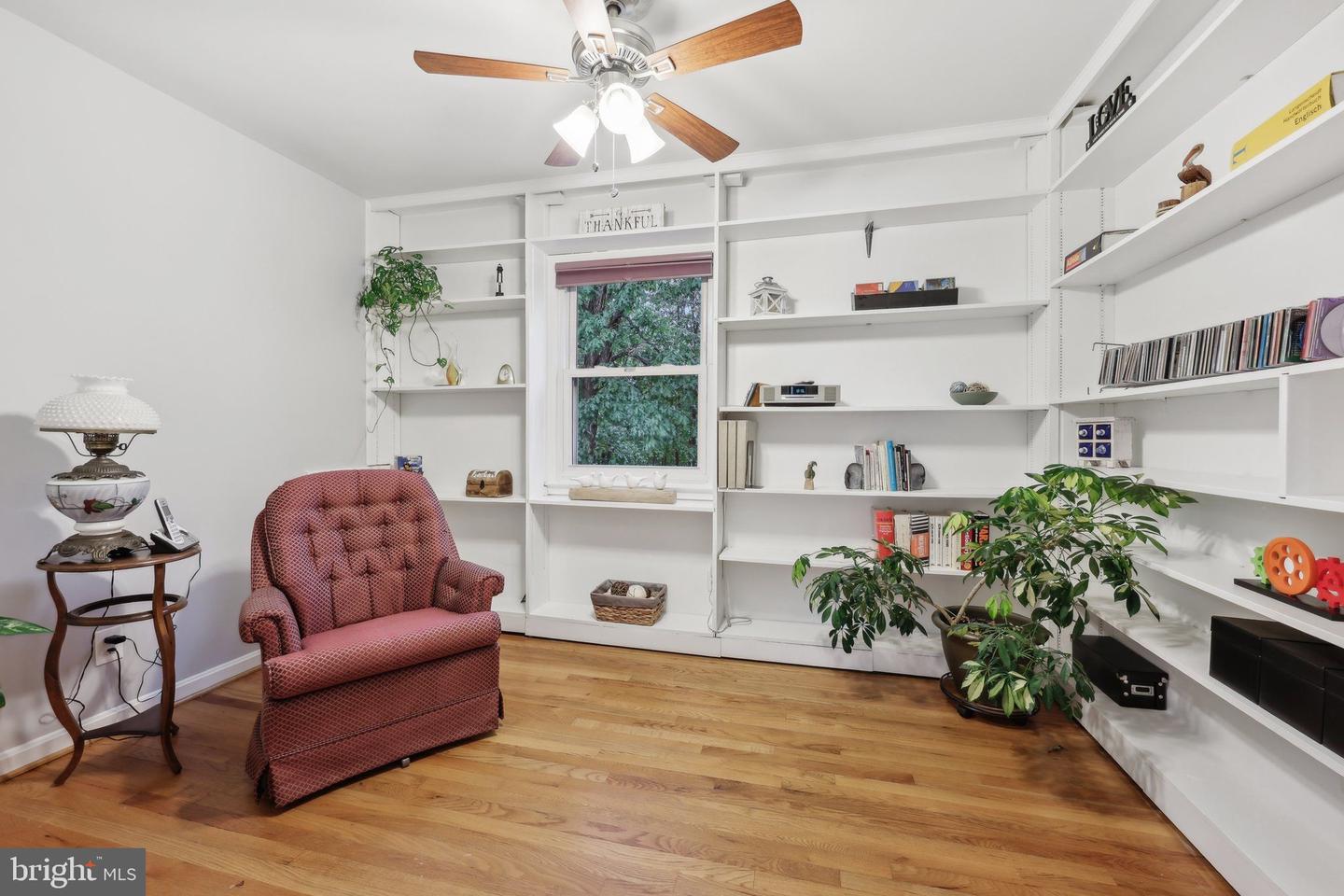 8600 GATESHEAD RD, ALEXANDRIA, Virginia 22309, 4 Bedrooms Bedrooms, ,3 BathroomsBathrooms,Residential,For sale,8600 GATESHEAD RD,VAFX2236348 MLS # VAFX2236348
