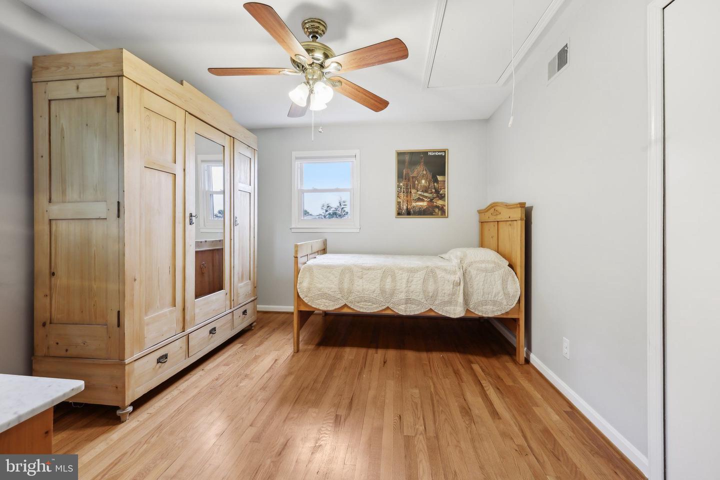 8600 GATESHEAD RD, ALEXANDRIA, Virginia 22309, 4 Bedrooms Bedrooms, ,3 BathroomsBathrooms,Residential,For sale,8600 GATESHEAD RD,VAFX2236348 MLS # VAFX2236348