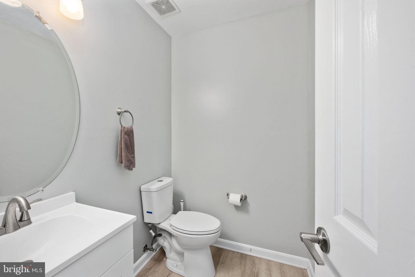 902 KINGS CREST DR, STAFFORD, Virginia 22554, 3 Bedrooms Bedrooms, ,3 BathroomsBathrooms,Residential,For sale,902 KINGS CREST DR,VAST2038176 MLS # VAST2038176