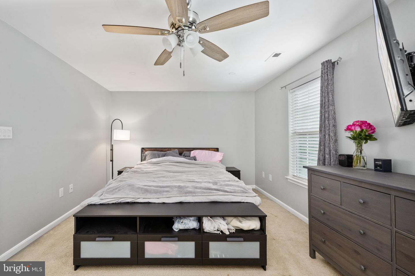 902 KINGS CREST DR, STAFFORD, Virginia 22554, 3 Bedrooms Bedrooms, ,3 BathroomsBathrooms,Residential,For sale,902 KINGS CREST DR,VAST2038176 MLS # VAST2038176
