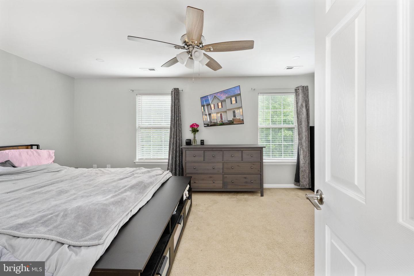 902 KINGS CREST DR, STAFFORD, Virginia 22554, 3 Bedrooms Bedrooms, ,3 BathroomsBathrooms,Residential,For sale,902 KINGS CREST DR,VAST2038176 MLS # VAST2038176