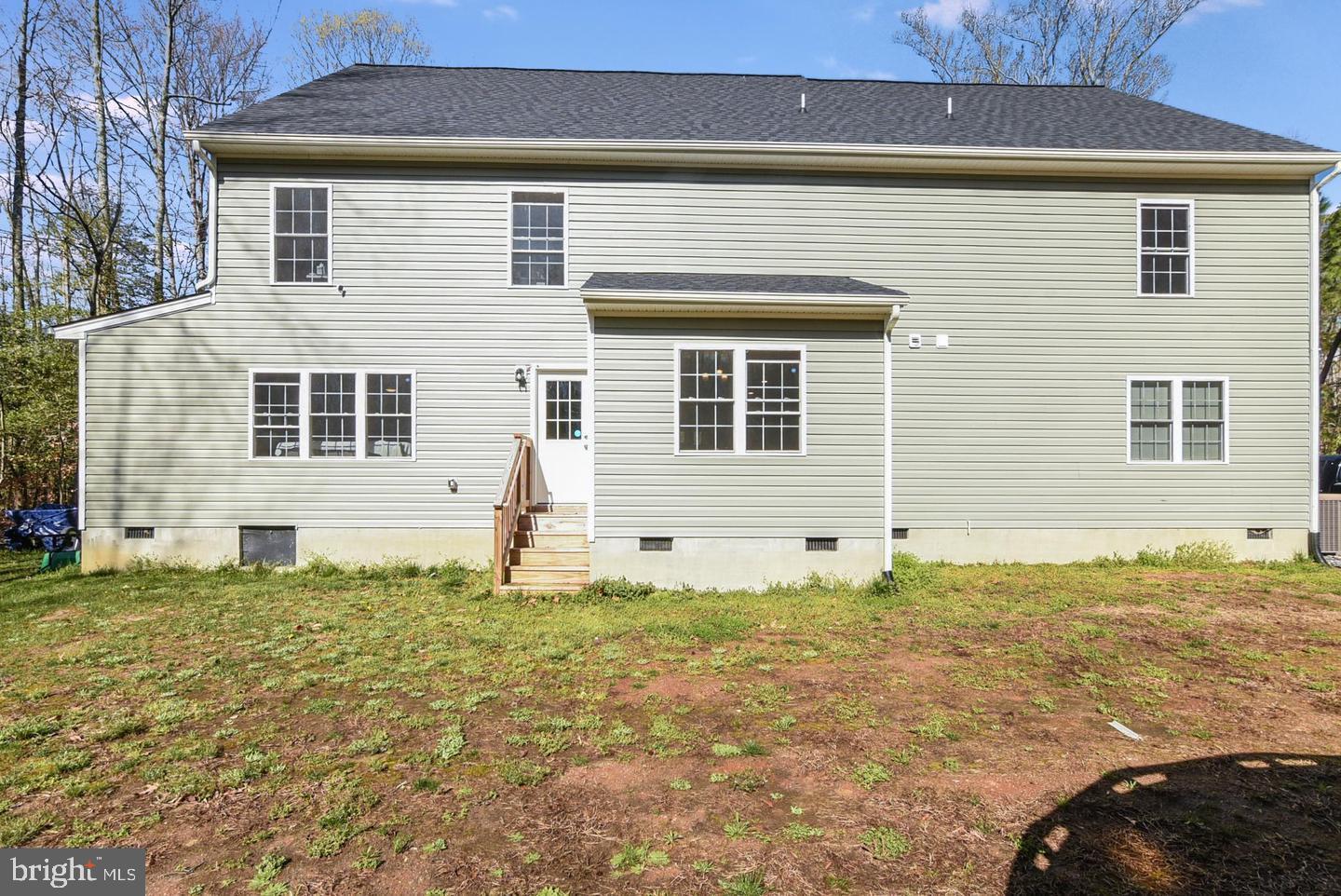 2 FORT KING DR, COLONIAL BEACH, Virginia 22443, 5 Bedrooms Bedrooms, ,3 BathroomsBathrooms,Residential,For sale,2 FORT KING DR,VAWE2008764 MLS # VAWE2008764