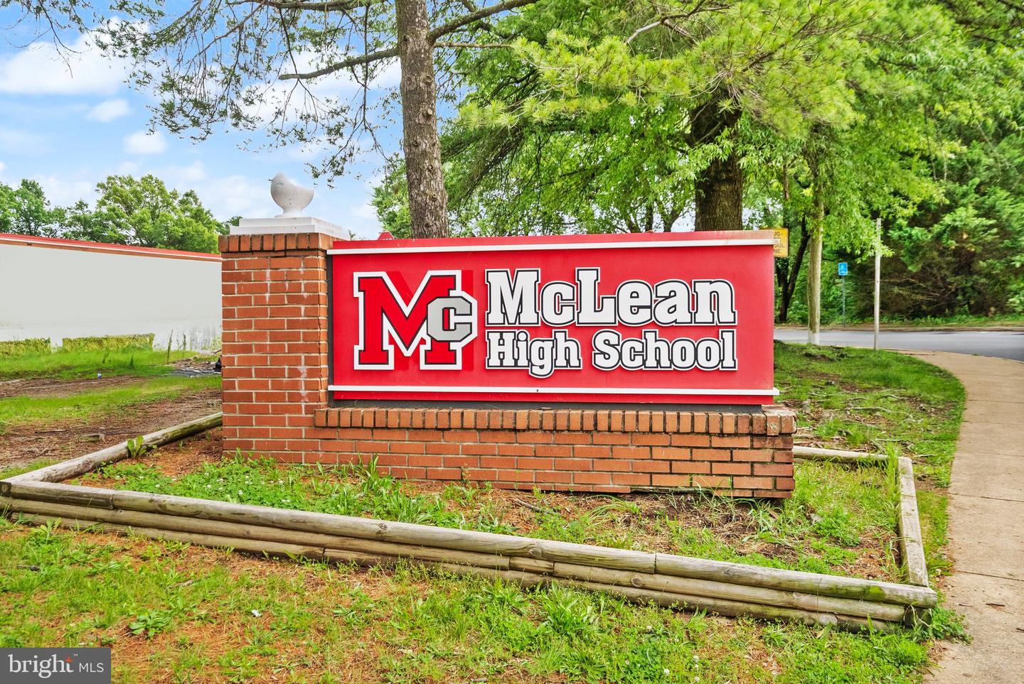 2240 HIGHLAND TER, FALLS CHURCH, Virginia 22046, ,Land,For sale,2240 HIGHLAND TER,VAFX2241422 MLS # VAFX2241422