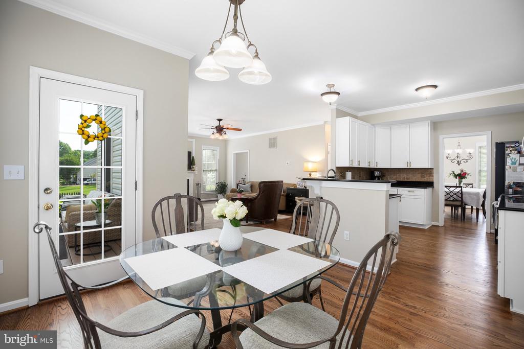 6101 W MELODY CT, FREDERICKSBURG, Virginia 22407, 4 Bedrooms Bedrooms, ,3 BathroomsBathrooms,Residential,6101 W MELODY CT,VASP2033082 MLS # VASP2033082