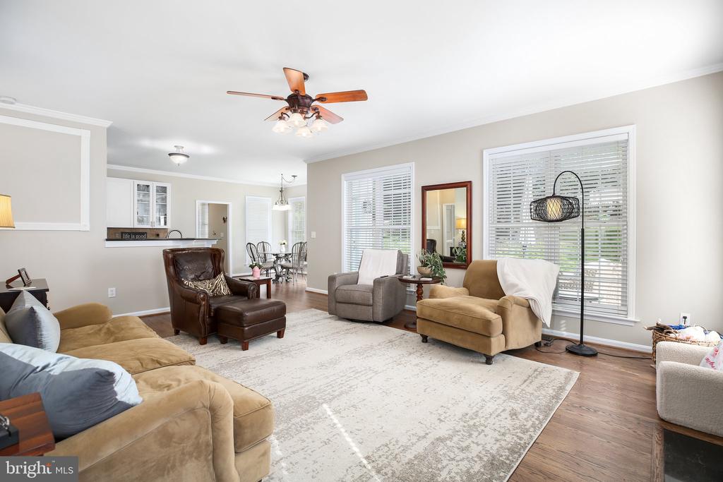 6101 W MELODY CT, FREDERICKSBURG, Virginia 22407, 4 Bedrooms Bedrooms, ,3 BathroomsBathrooms,Residential,6101 W MELODY CT,VASP2033082 MLS # VASP2033082