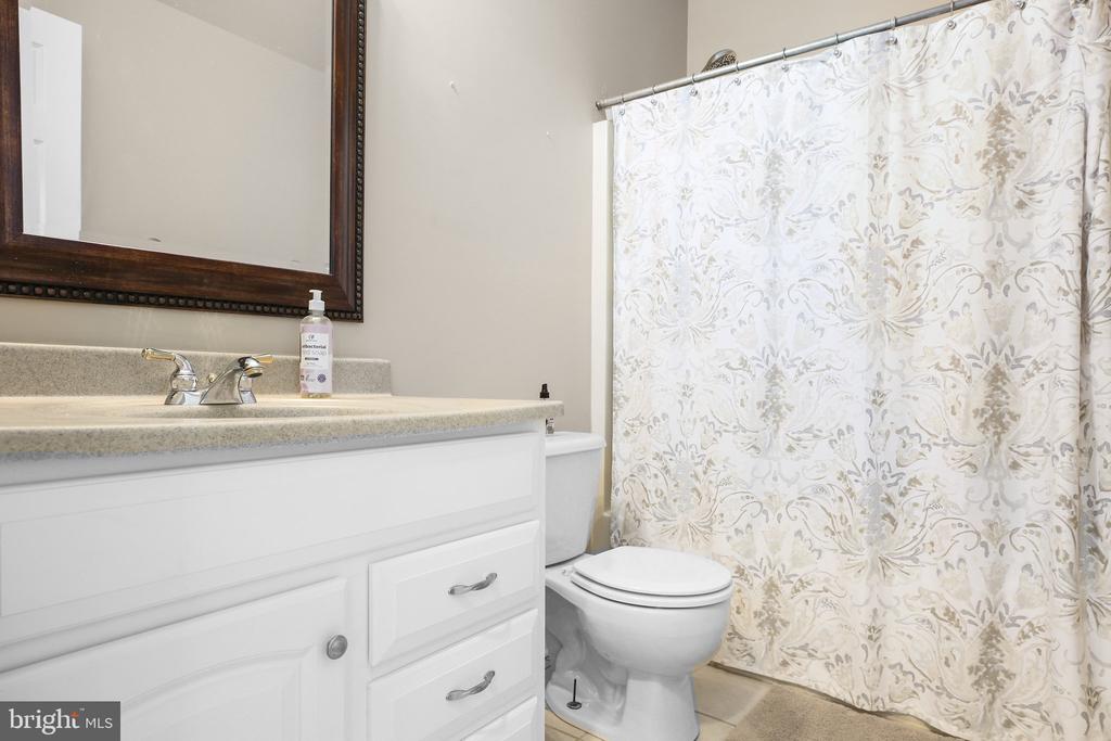 6101 W MELODY CT, FREDERICKSBURG, Virginia 22407, 4 Bedrooms Bedrooms, ,3 BathroomsBathrooms,Residential,6101 W MELODY CT,VASP2033082 MLS # VASP2033082
