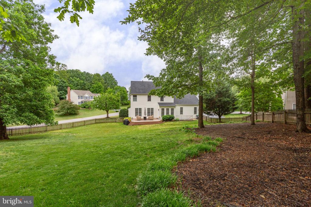 6101 W MELODY CT, FREDERICKSBURG, Virginia 22407, 4 Bedrooms Bedrooms, ,3 BathroomsBathrooms,Residential,6101 W MELODY CT,VASP2033082 MLS # VASP2033082