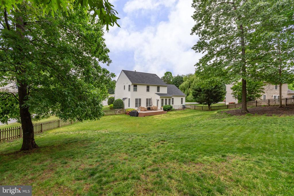 6101 W MELODY CT, FREDERICKSBURG, Virginia 22407, 4 Bedrooms Bedrooms, ,3 BathroomsBathrooms,Residential,6101 W MELODY CT,VASP2033082 MLS # VASP2033082