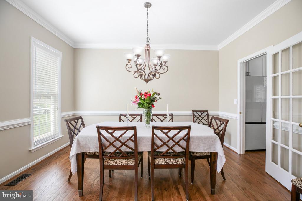 6101 W MELODY CT, FREDERICKSBURG, Virginia 22407, 4 Bedrooms Bedrooms, ,3 BathroomsBathrooms,Residential,6101 W MELODY CT,VASP2033082 MLS # VASP2033082