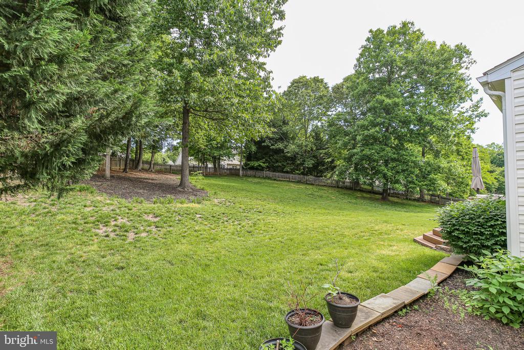 6101 W MELODY CT, FREDERICKSBURG, Virginia 22407, 4 Bedrooms Bedrooms, ,3 BathroomsBathrooms,Residential,6101 W MELODY CT,VASP2033082 MLS # VASP2033082