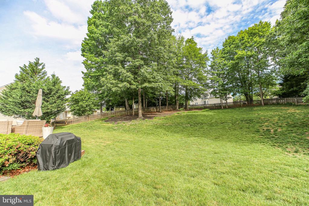 6101 W MELODY CT, FREDERICKSBURG, Virginia 22407, 4 Bedrooms Bedrooms, ,3 BathroomsBathrooms,Residential,6101 W MELODY CT,VASP2033082 MLS # VASP2033082