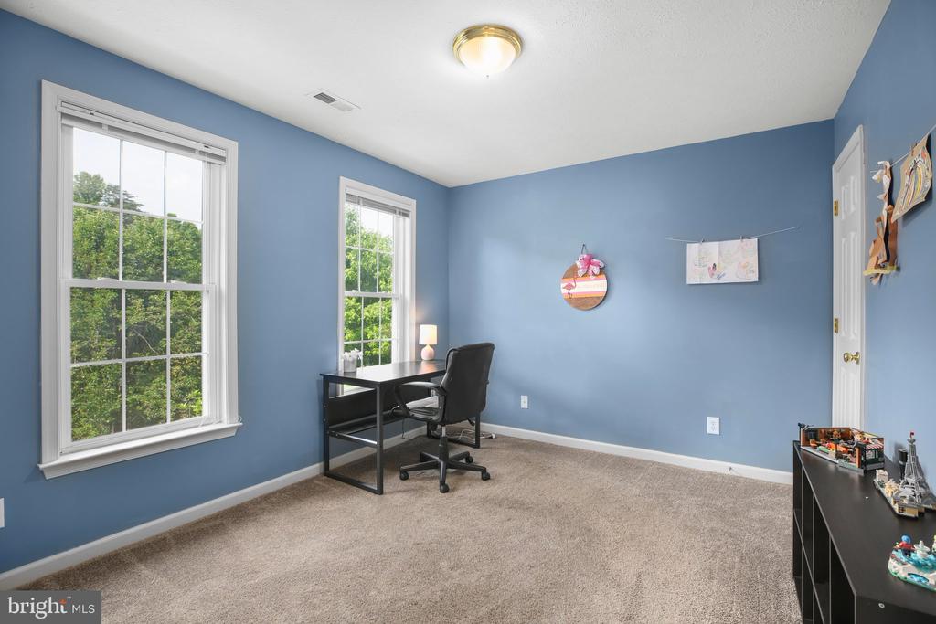 12004 KINGSWOOD BLVD, FREDERICKSBURG, Virginia 22408, 5 Bedrooms Bedrooms, ,3 BathroomsBathrooms,Residential,12004 KINGSWOOD BLVD,VASP2033152 MLS # VASP2033152