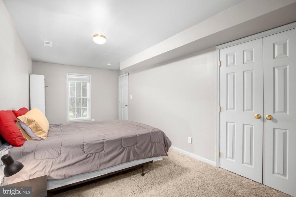 12004 KINGSWOOD BLVD, FREDERICKSBURG, Virginia 22408, 5 Bedrooms Bedrooms, ,3 BathroomsBathrooms,Residential,12004 KINGSWOOD BLVD,VASP2033152 MLS # VASP2033152