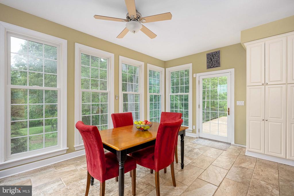 13615 FOX CHASE LN, SPOTSYLVANIA, Virginia 22553, 4 Bedrooms Bedrooms, ,2 BathroomsBathrooms,Residential,13615 FOX CHASE LN,VASP2033204 MLS # VASP2033204