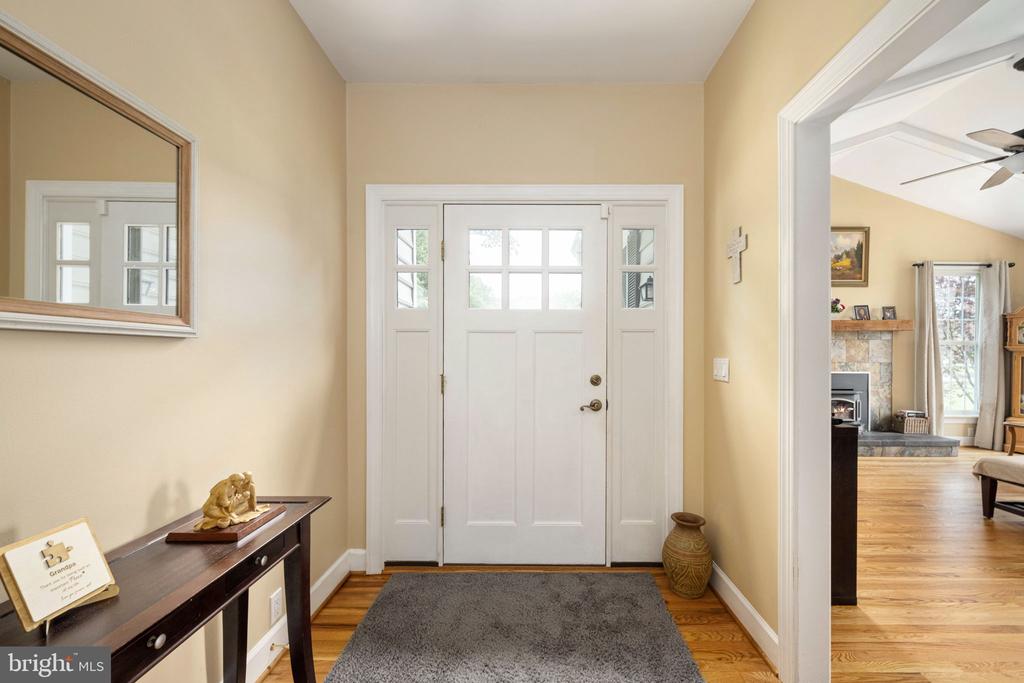 13615 FOX CHASE LN, SPOTSYLVANIA, Virginia 22553, 4 Bedrooms Bedrooms, ,2 BathroomsBathrooms,Residential,13615 FOX CHASE LN,VASP2033204 MLS # VASP2033204