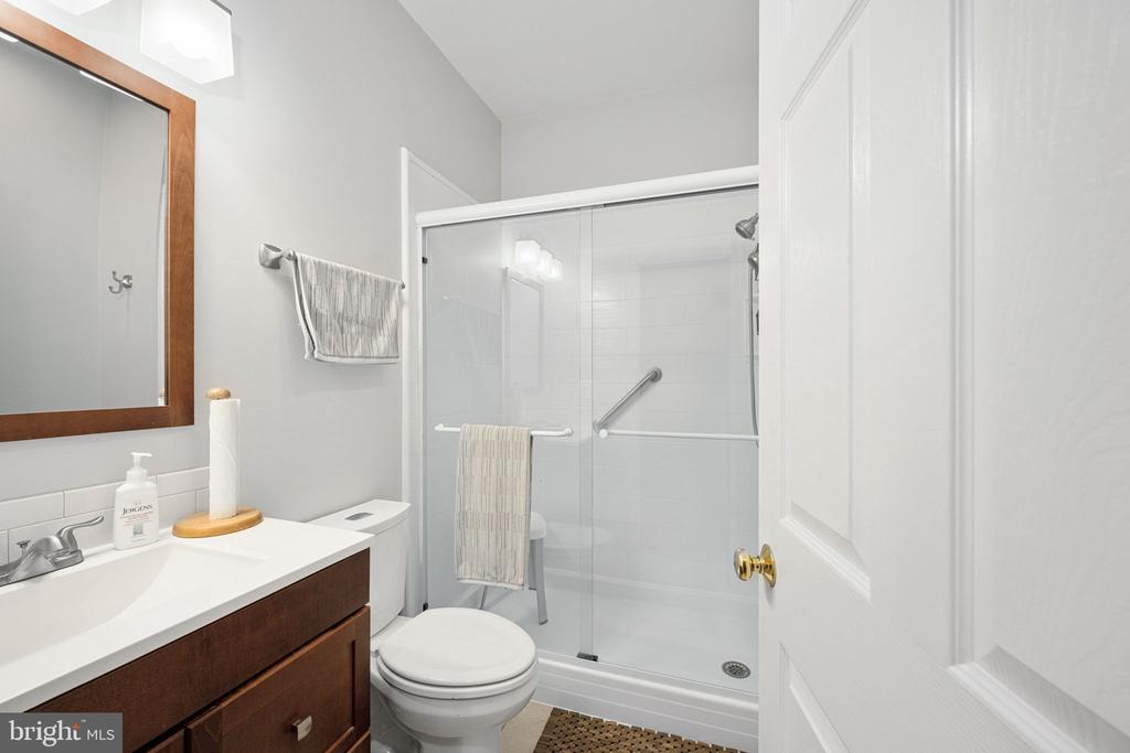 13615 FOX CHASE LN, SPOTSYLVANIA, Virginia 22553, 4 Bedrooms Bedrooms, ,2 BathroomsBathrooms,Residential,13615 FOX CHASE LN,VASP2033204 MLS # VASP2033204