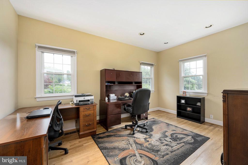 13615 FOX CHASE LN, SPOTSYLVANIA, Virginia 22553, 4 Bedrooms Bedrooms, ,2 BathroomsBathrooms,Residential,13615 FOX CHASE LN,VASP2033204 MLS # VASP2033204