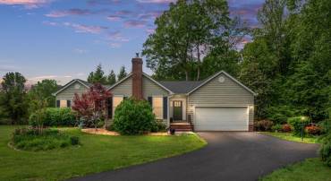 13615 FOX CHASE LN, SPOTSYLVANIA, Virginia 22553, 4 Bedrooms Bedrooms, ,2 BathroomsBathrooms,Residential,13615 FOX CHASE LN,VASP2033204 MLS # VASP2033204