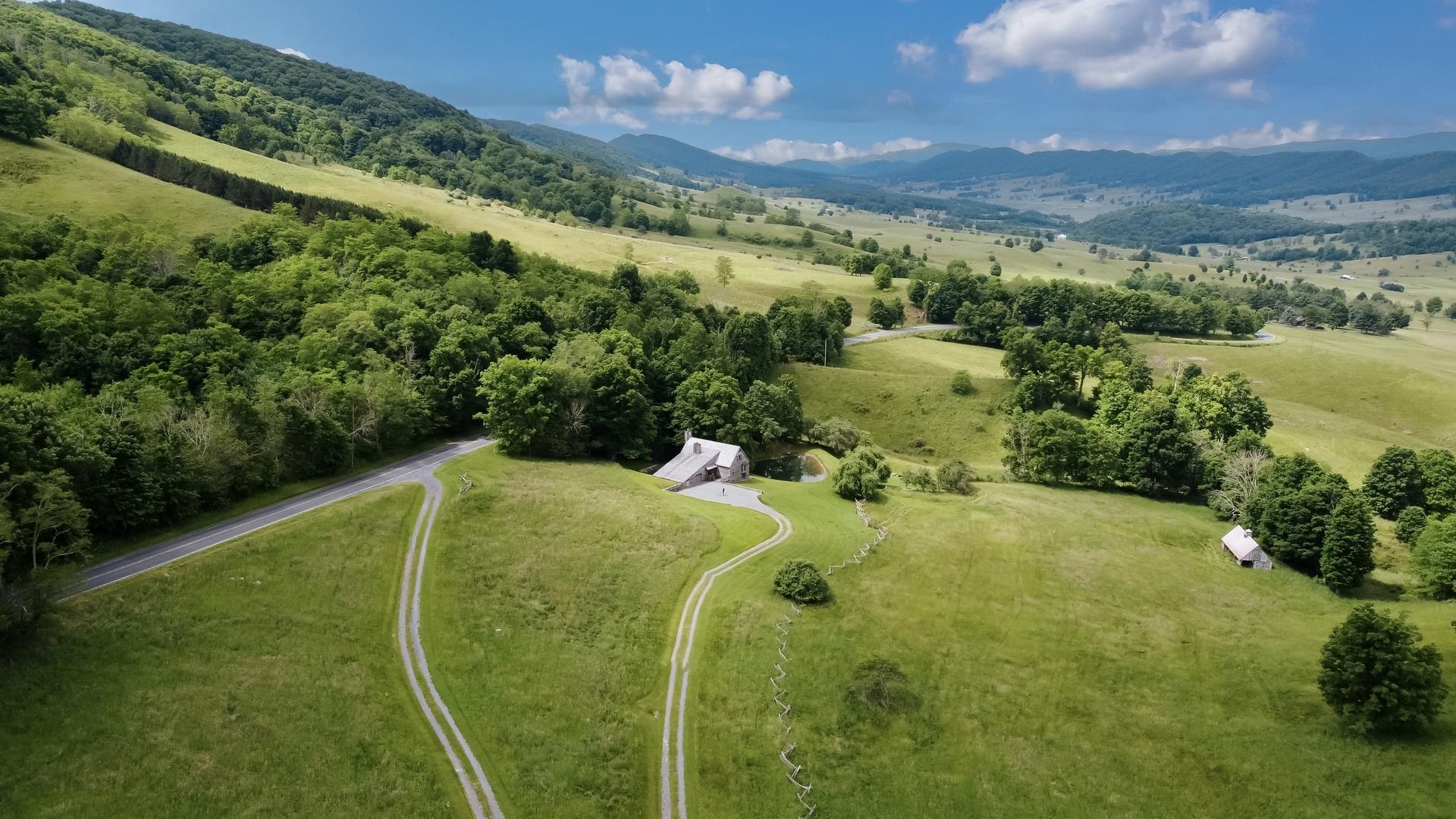 3964 MOUNTAIN TPKE, MONTEREY, Virginia 24465, 4 Bedrooms Bedrooms, ,3 BathroomsBathrooms,Residential,3964 MOUNTAIN TPKE,654135 MLS # 654135