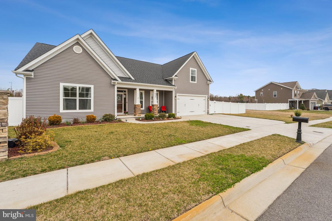 1652 TETON CT, CHESAPEAKE, Virginia 23320, 4 Bedrooms Bedrooms, ,3 BathroomsBathrooms,Residential,For sale,1652 TETON CT,VACK2000108 MLS # VACK2000108