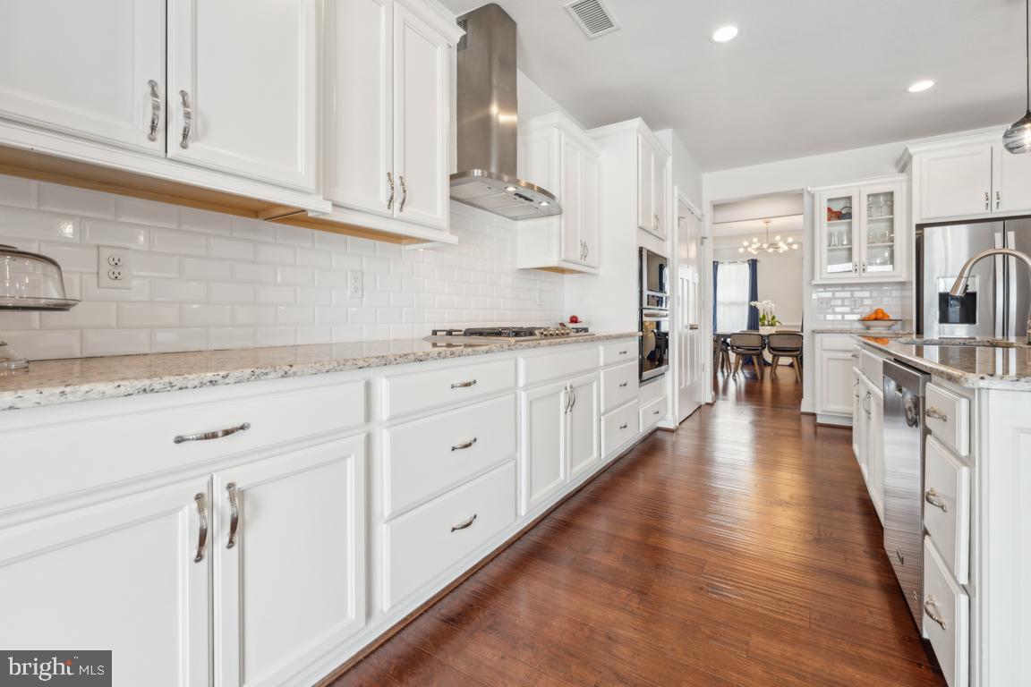 1652 TETON CT, CHESAPEAKE, Virginia 23320, 4 Bedrooms Bedrooms, ,3 BathroomsBathrooms,Residential,For sale,1652 TETON CT,VACK2000108 MLS # VACK2000108