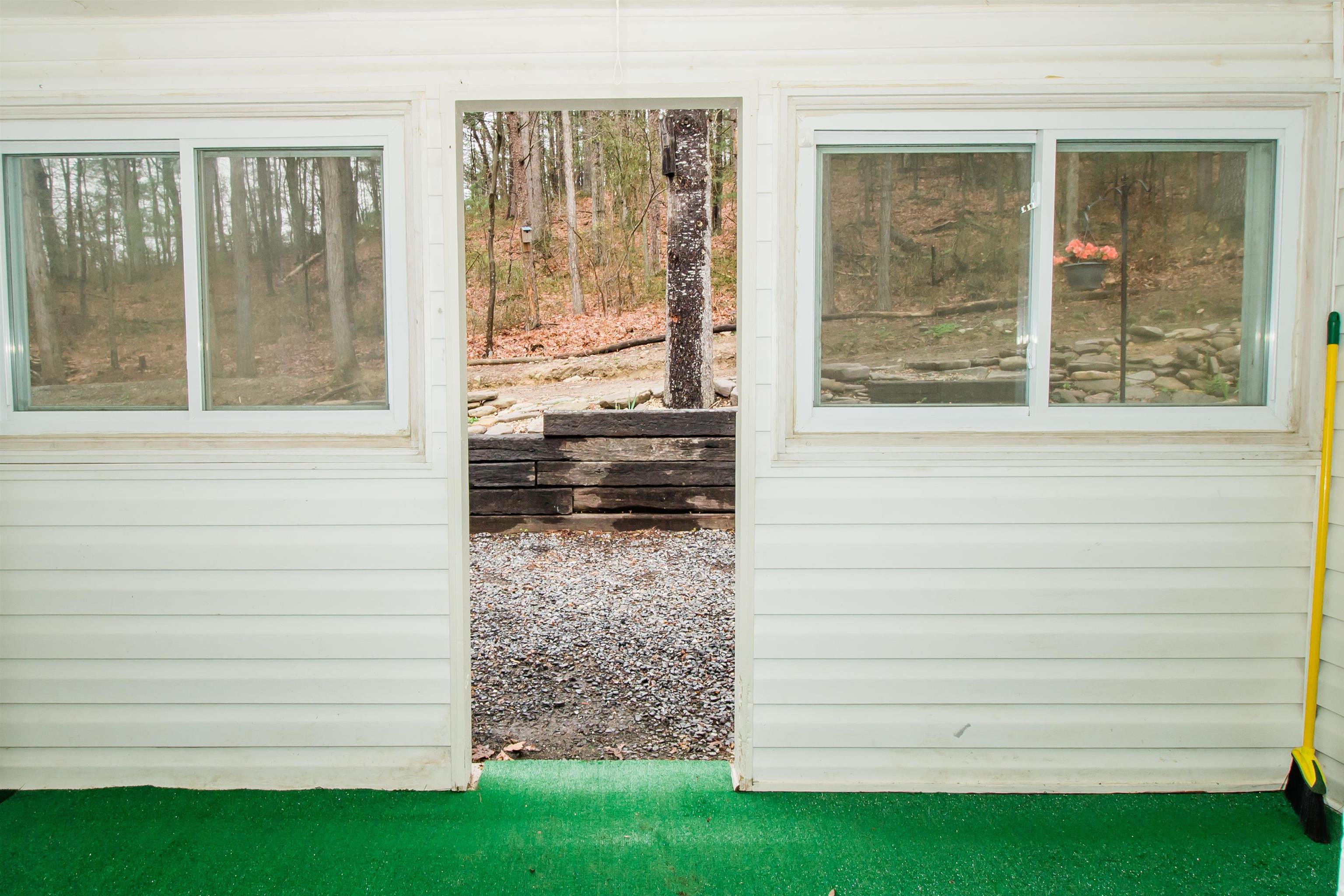 101 SHARP HILL LN, HINTON, Virginia 22831, 2 Bedrooms Bedrooms, ,1 BathroomBathrooms,Residential,101 SHARP HILL LN,662975 MLS # 662975