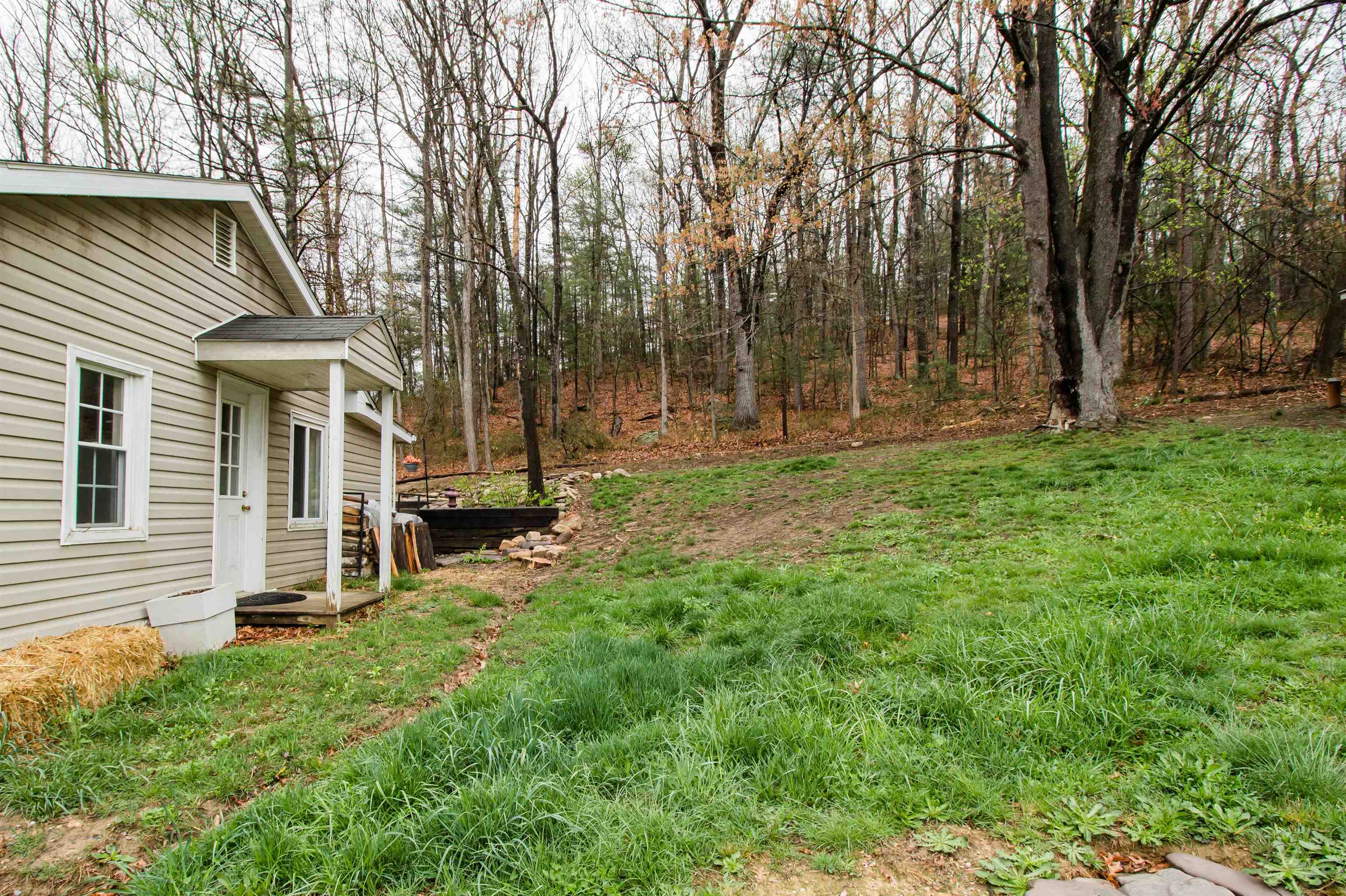 101 SHARP HILL LN, HINTON, Virginia 22831, 2 Bedrooms Bedrooms, ,1 BathroomBathrooms,Residential,101 SHARP HILL LN,662975 MLS # 662975
