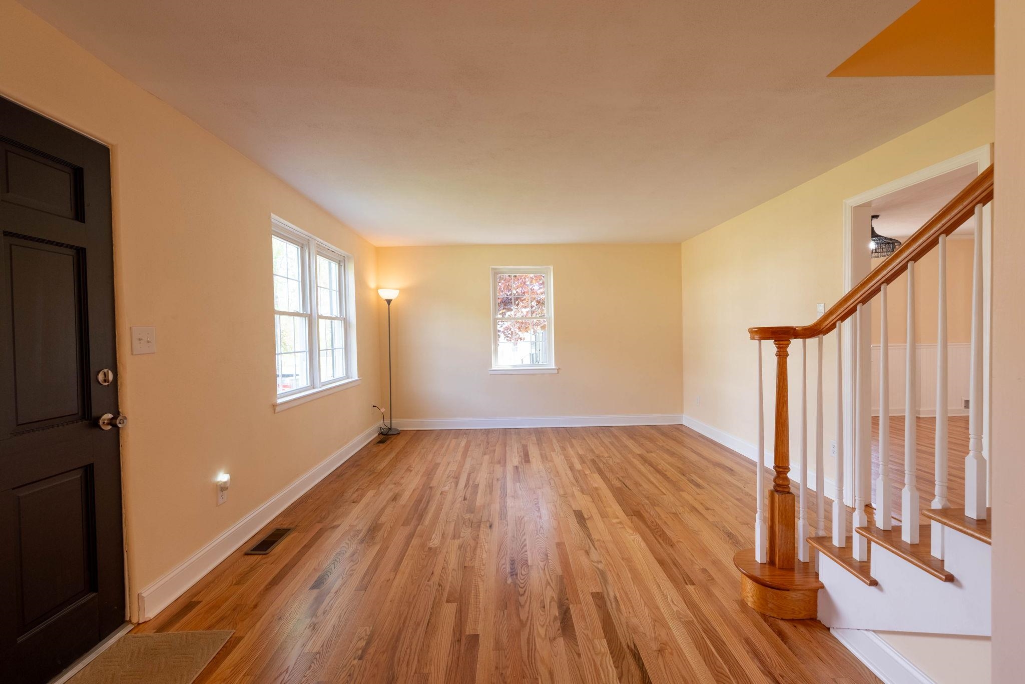 20 BEVERLEY ST, VERONA, Virginia 24482, 4 Bedrooms Bedrooms, ,4 BathroomsBathrooms,Residential,20 BEVERLEY ST,663737 MLS # 663737