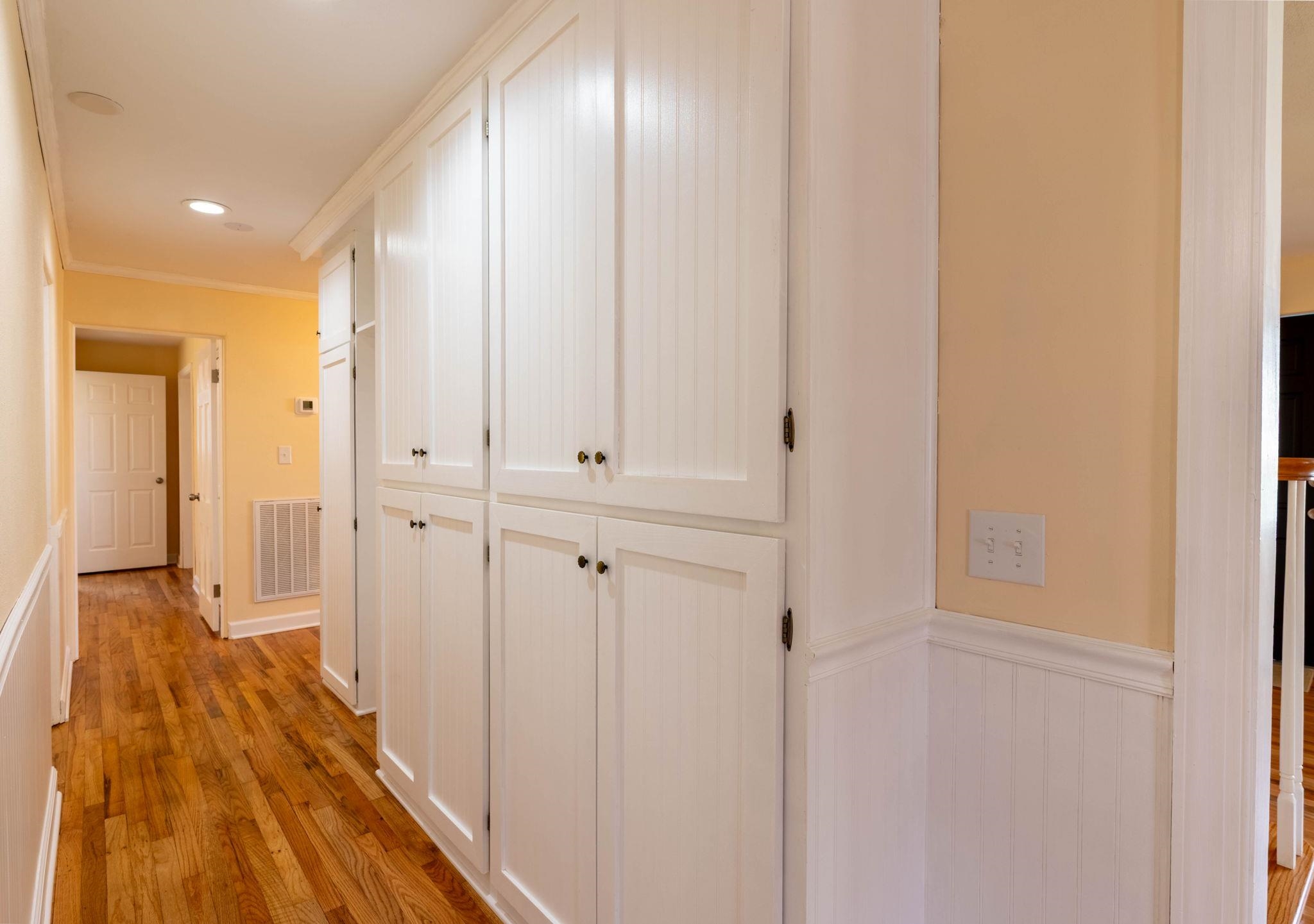 20 BEVERLEY ST, VERONA, Virginia 24482, 4 Bedrooms Bedrooms, ,4 BathroomsBathrooms,Residential,20 BEVERLEY ST,663737 MLS # 663737