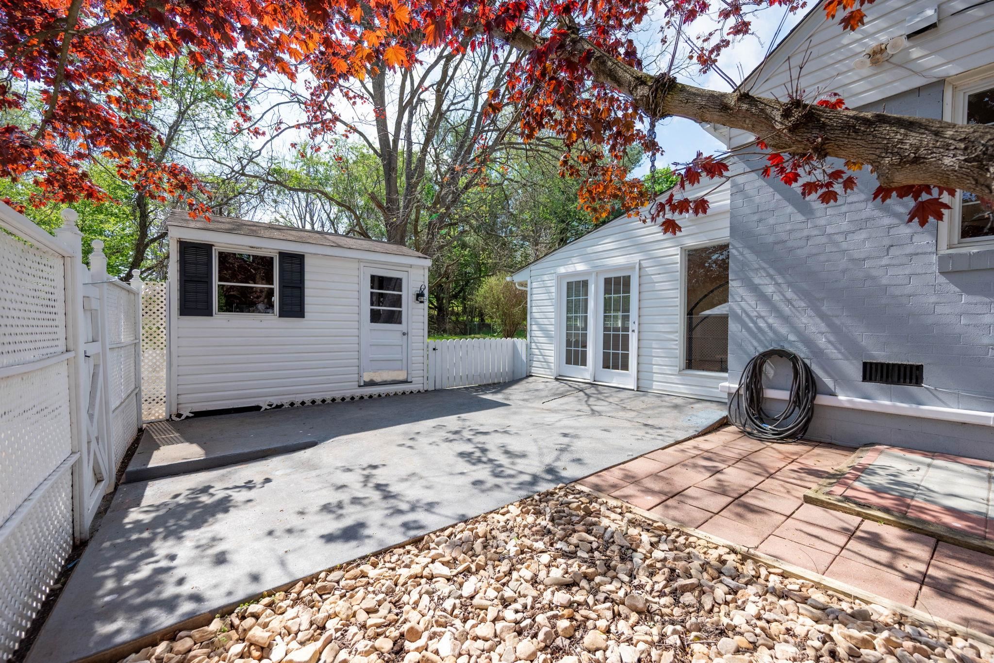 20 BEVERLEY ST, VERONA, Virginia 24482, 4 Bedrooms Bedrooms, ,4 BathroomsBathrooms,Residential,20 BEVERLEY ST,663737 MLS # 663737