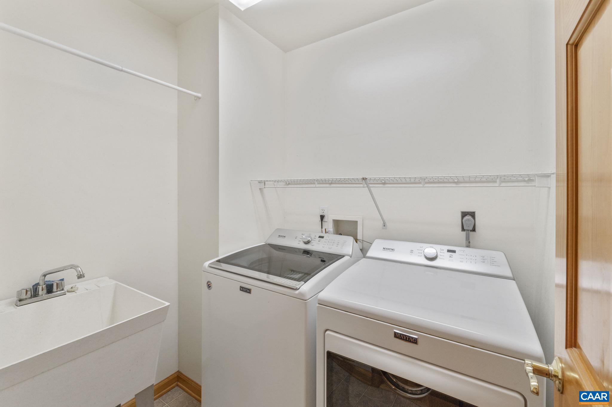 4 CHIP CT, PALMYRA, Virginia 22963, 3 Bedrooms Bedrooms, ,2 BathroomsBathrooms,Residential,4 CHIP CT,664552 MLS # 664552
