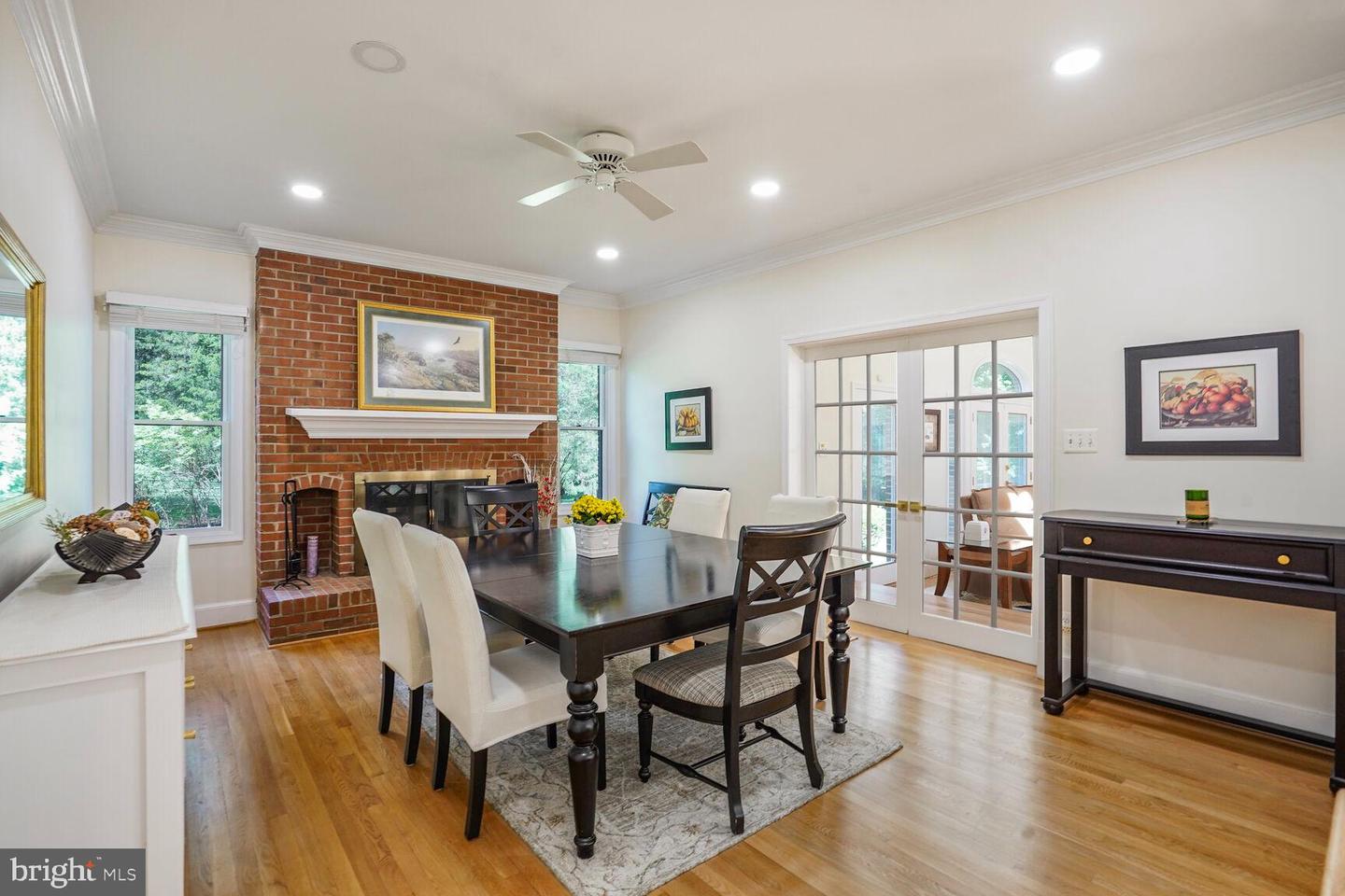 706 CROWN MEADOW DR, GREAT FALLS, Virginia 22066, 5 Bedrooms Bedrooms, ,4 BathroomsBathrooms,Residential,For sale,706 CROWN MEADOW DR,VAFX2238814 MLS # VAFX2238814