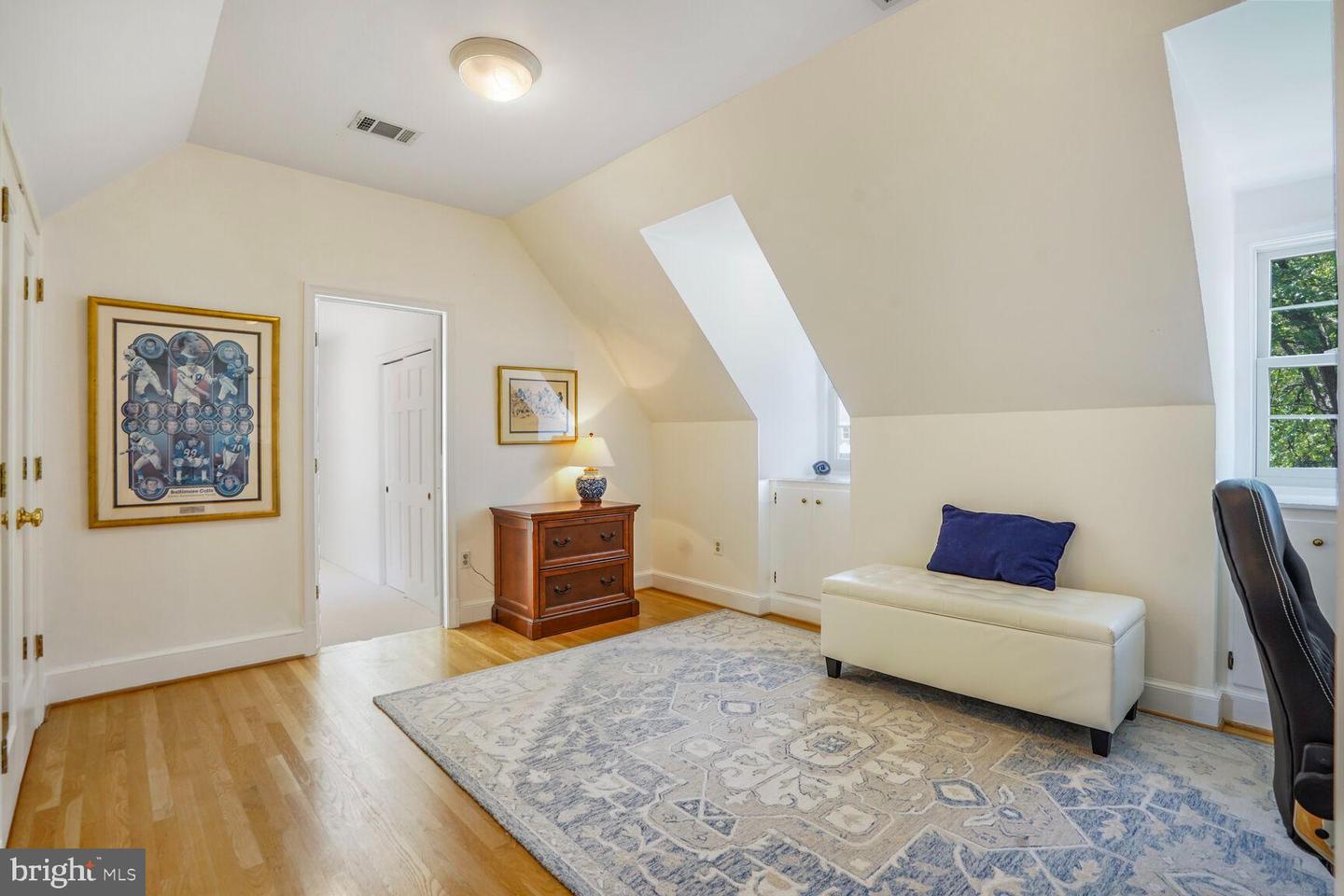 706 CROWN MEADOW DR, GREAT FALLS, Virginia 22066, 5 Bedrooms Bedrooms, ,4 BathroomsBathrooms,Residential,For sale,706 CROWN MEADOW DR,VAFX2238814 MLS # VAFX2238814