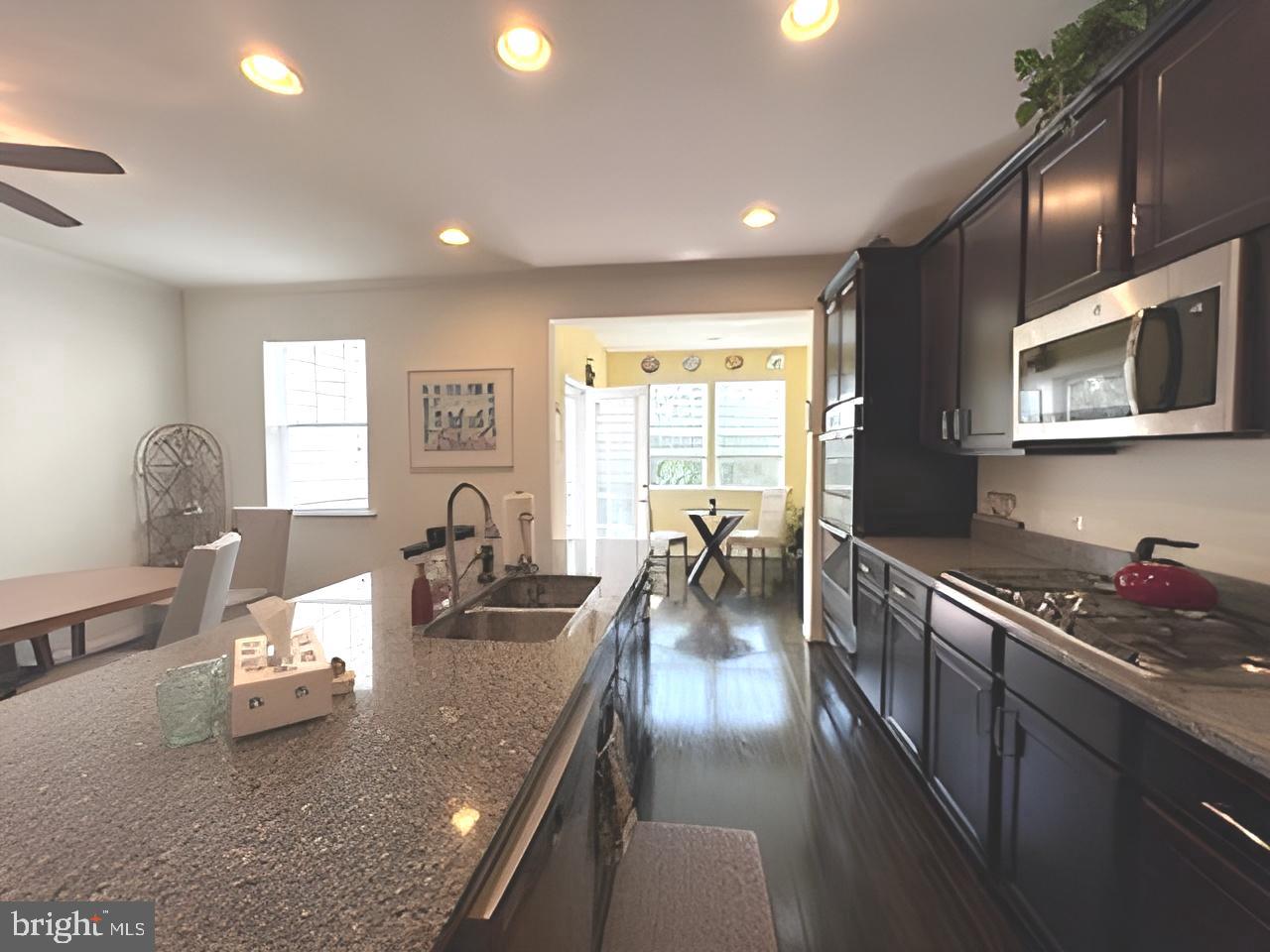 20553 ROLLING WATER TER, ASHBURN, Virginia 20147, 3 Bedrooms Bedrooms, ,3 BathroomsBathrooms,Residential,For sale,20553 ROLLING WATER TER,VALO2095652 MLS # VALO2095652
