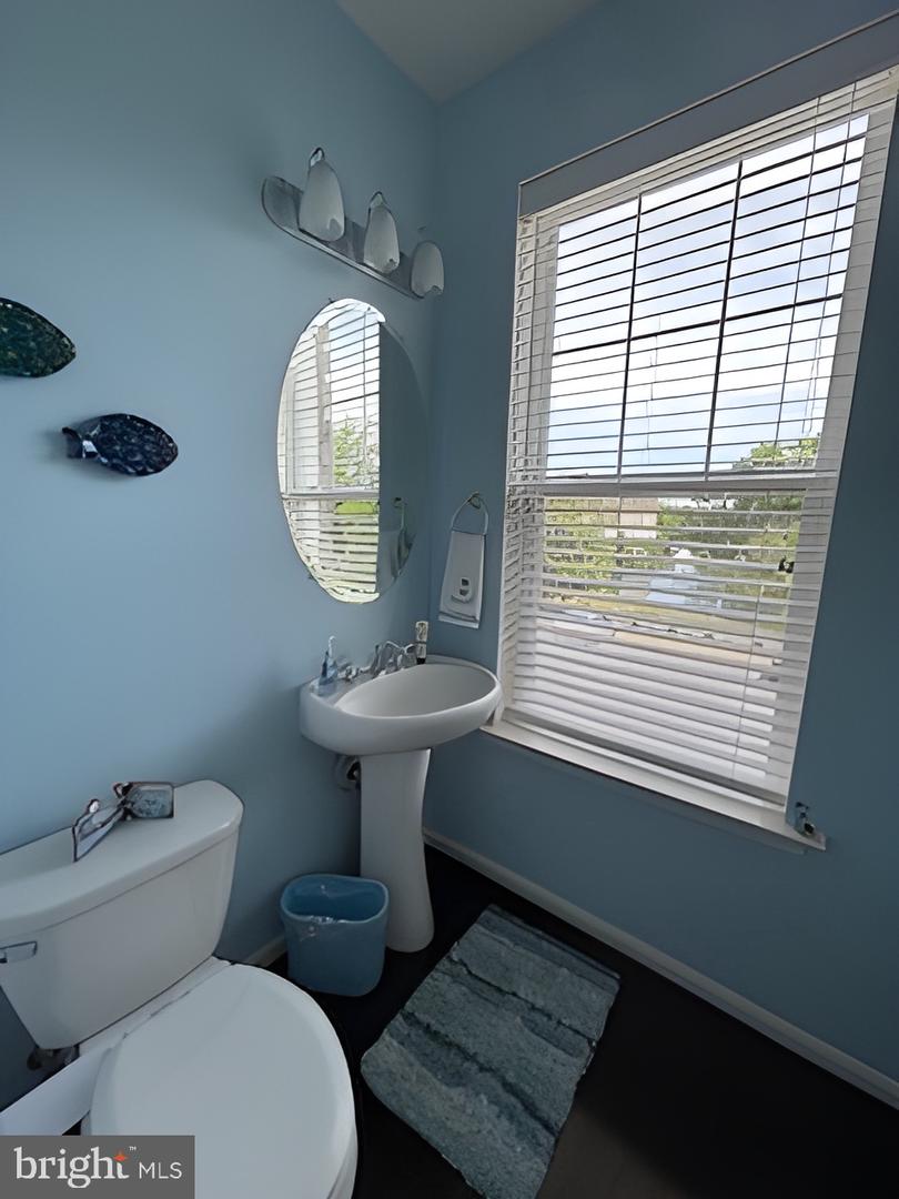 20553 ROLLING WATER TER, ASHBURN, Virginia 20147, 3 Bedrooms Bedrooms, ,3 BathroomsBathrooms,Residential,For sale,20553 ROLLING WATER TER,VALO2095652 MLS # VALO2095652
