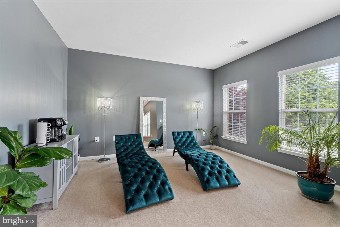 122 MUFFIN CT SE, LEESBURG, Virginia 20175, 5 Bedrooms Bedrooms, ,3 BathroomsBathrooms,Residential,For sale,122 MUFFIN CT SE,VALO2095728 MLS # VALO2095728