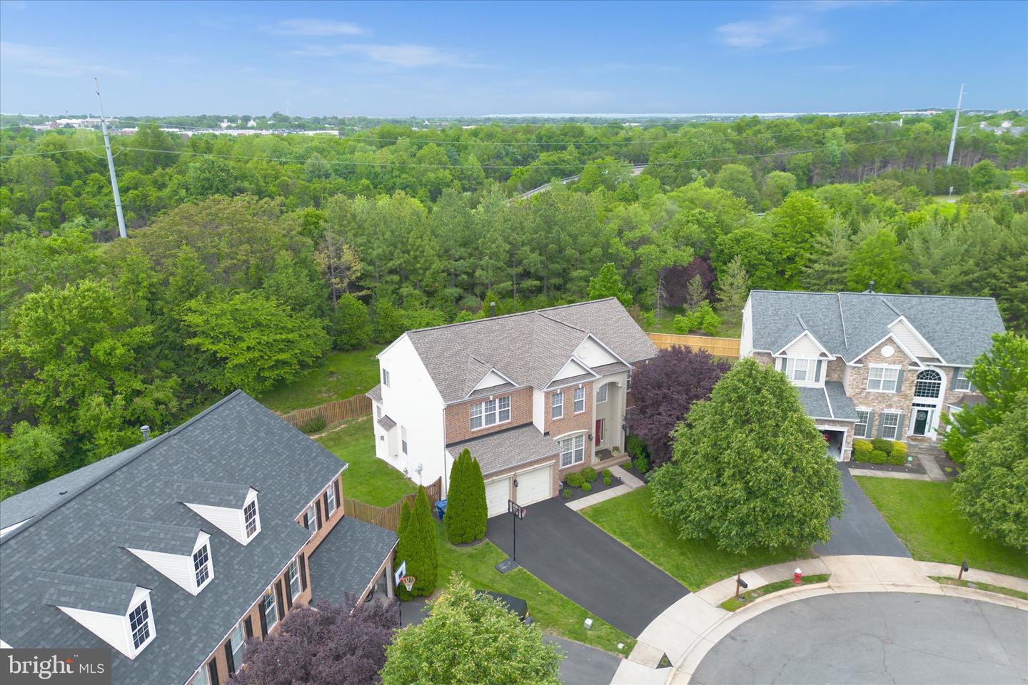 122 MUFFIN CT SE, LEESBURG, Virginia 20175, 5 Bedrooms Bedrooms, ,3 BathroomsBathrooms,Residential,For sale,122 MUFFIN CT SE,VALO2095728 MLS # VALO2095728