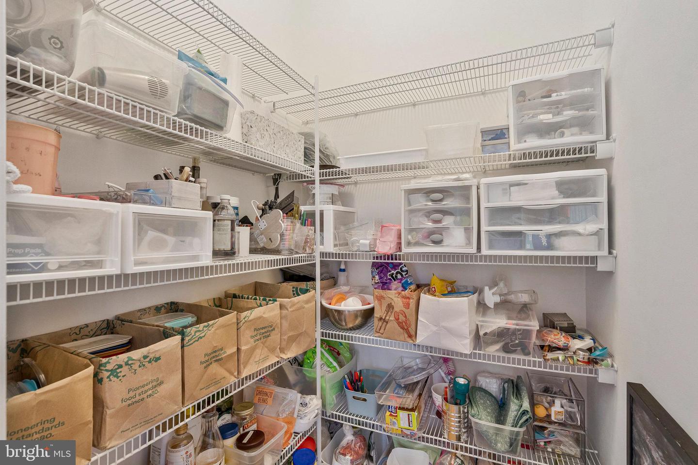 42248 LANCASTER WOODS SQ, CHANTILLY, Virginia 20152, 3 Bedrooms Bedrooms, ,2 BathroomsBathrooms,Residential,For sale,42248 LANCASTER WOODS SQ,VALO2095678 MLS # VALO2095678