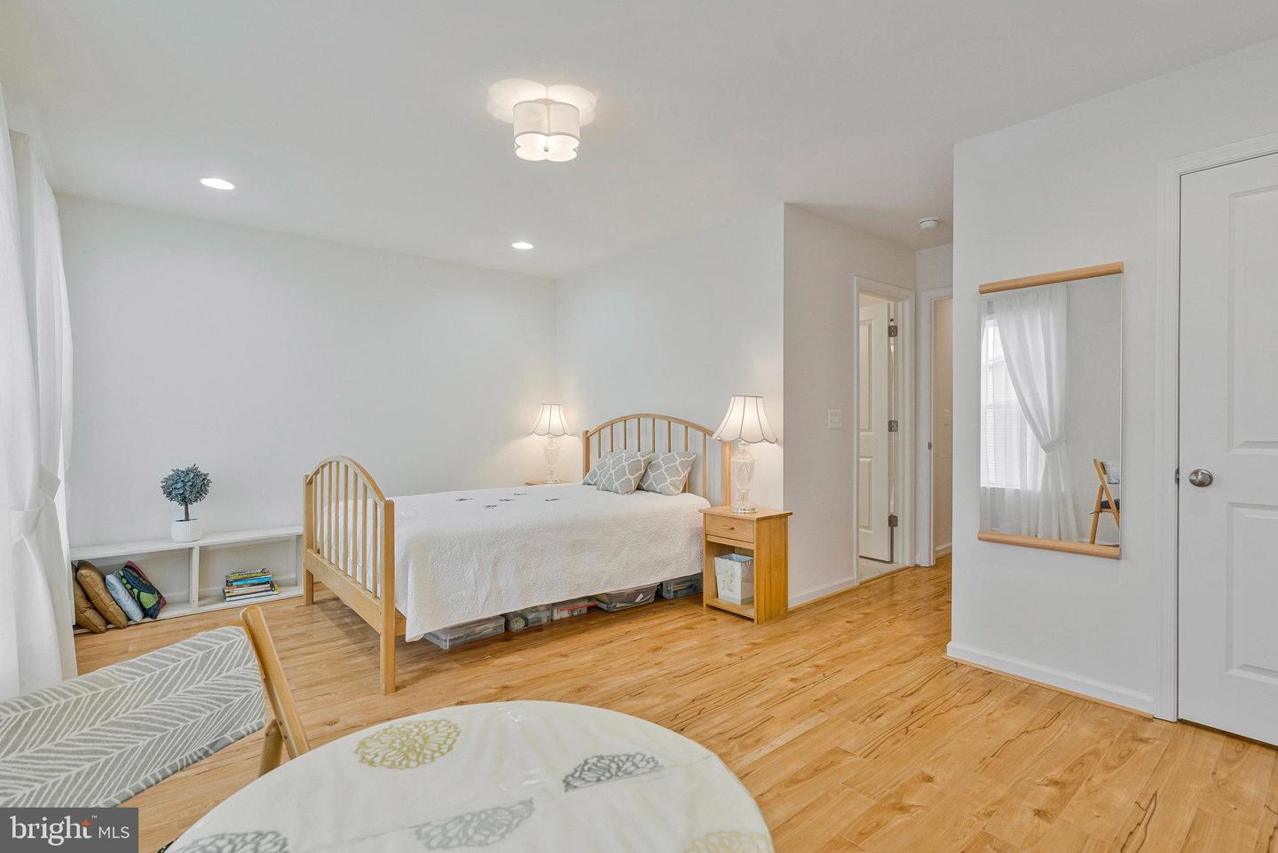 42248 LANCASTER WOODS SQ, CHANTILLY, Virginia 20152, 3 Bedrooms Bedrooms, ,2 BathroomsBathrooms,Residential,For sale,42248 LANCASTER WOODS SQ,VALO2095678 MLS # VALO2095678