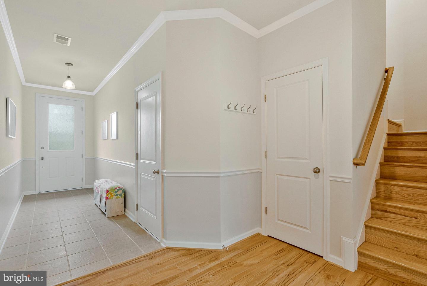 42248 LANCASTER WOODS SQ, CHANTILLY, Virginia 20152, 3 Bedrooms Bedrooms, ,2 BathroomsBathrooms,Residential,For sale,42248 LANCASTER WOODS SQ,VALO2095678 MLS # VALO2095678