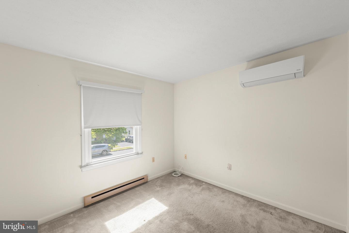 341 OPEQUON AVE, WINCHESTER, Virginia 22601, 3 Bedrooms Bedrooms, ,1 BathroomBathrooms,Residential,For sale,341 OPEQUON AVE,VAWI2007634 MLS # VAWI2007634