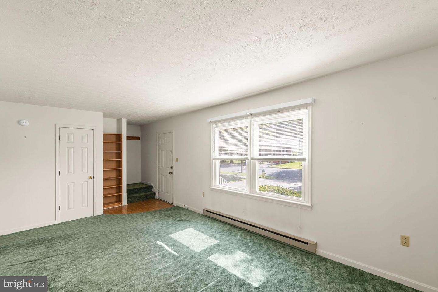 341 OPEQUON AVE, WINCHESTER, Virginia 22601, 3 Bedrooms Bedrooms, ,1 BathroomBathrooms,Residential,For sale,341 OPEQUON AVE,VAWI2007634 MLS # VAWI2007634