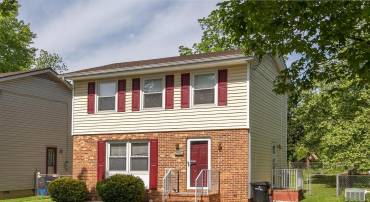 341 OPEQUON AVE, WINCHESTER, Virginia 22601, 3 Bedrooms Bedrooms, ,1 BathroomBathrooms,Residential,For sale,341 OPEQUON AVE,VAWI2007634 MLS # VAWI2007634